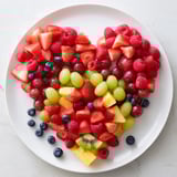 Herzförmige bunte Früchte