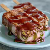 Karamellisierte Apfelscheiben mit Erdnüssen